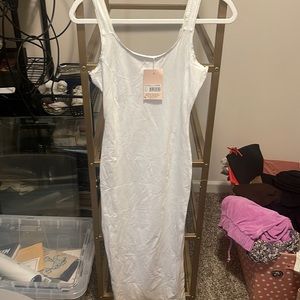 Picot trimmed white Midi dress